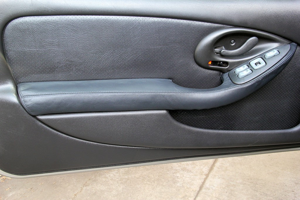 1997-02 Pontiac Firebird door armrest covers