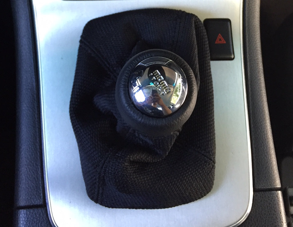 2003-07 Infiniti G35 (V35) shift boot - automatic