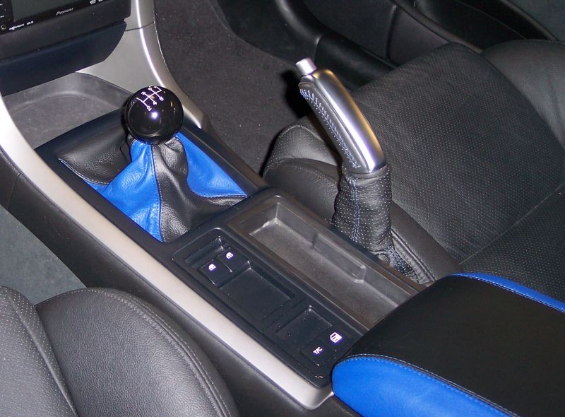 2001-05 Holden Monaro ebrake boot