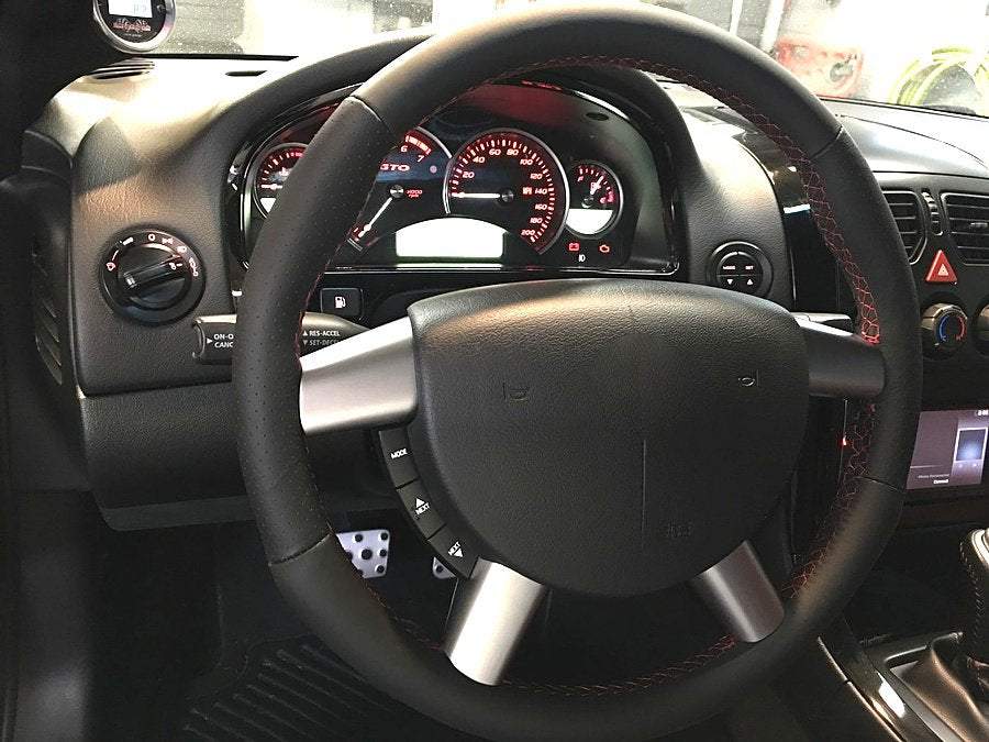 2004-06 Pontiac GTO steering wheel cover - Sport wheel