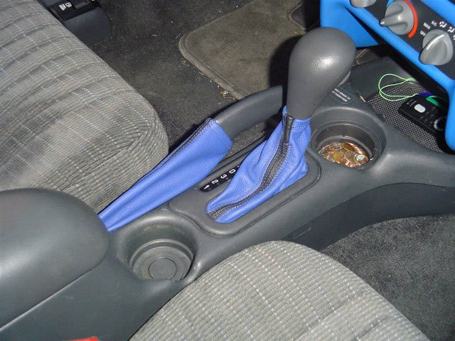 1996-98 Pontiac GrandAm shift boot