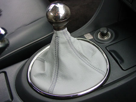 2001-05 Lexus IS shift boot