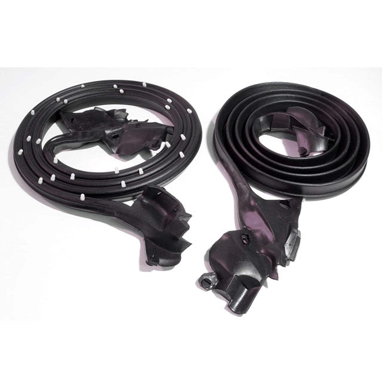 Lm 16-C Molded Door Seals Each Is 95-1/2" Long Pair R&L Chevrolet Monte Carlo 1973-1977