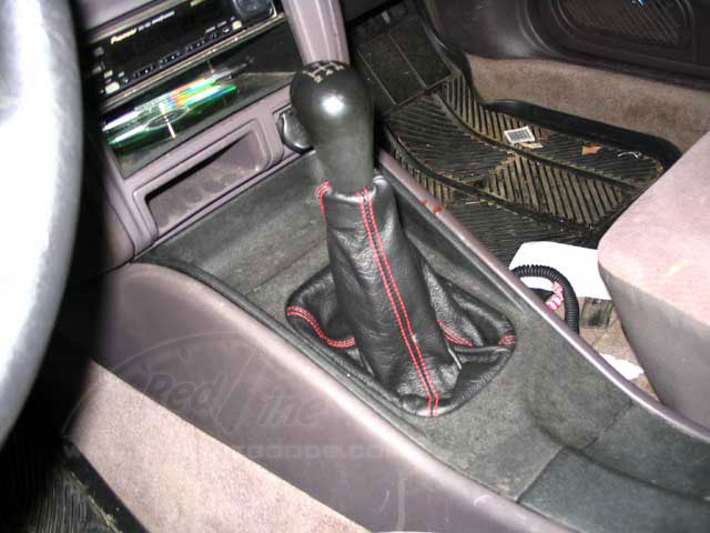1995-99 Subaru Legacy shift boot