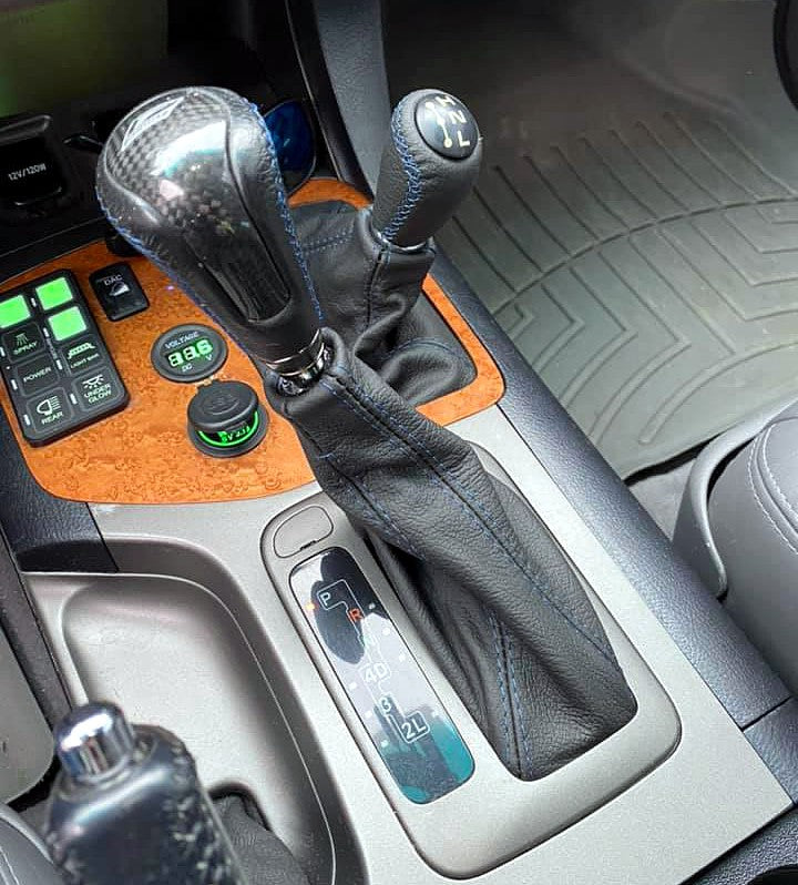 2003-09 Lexus GX transfer case boot