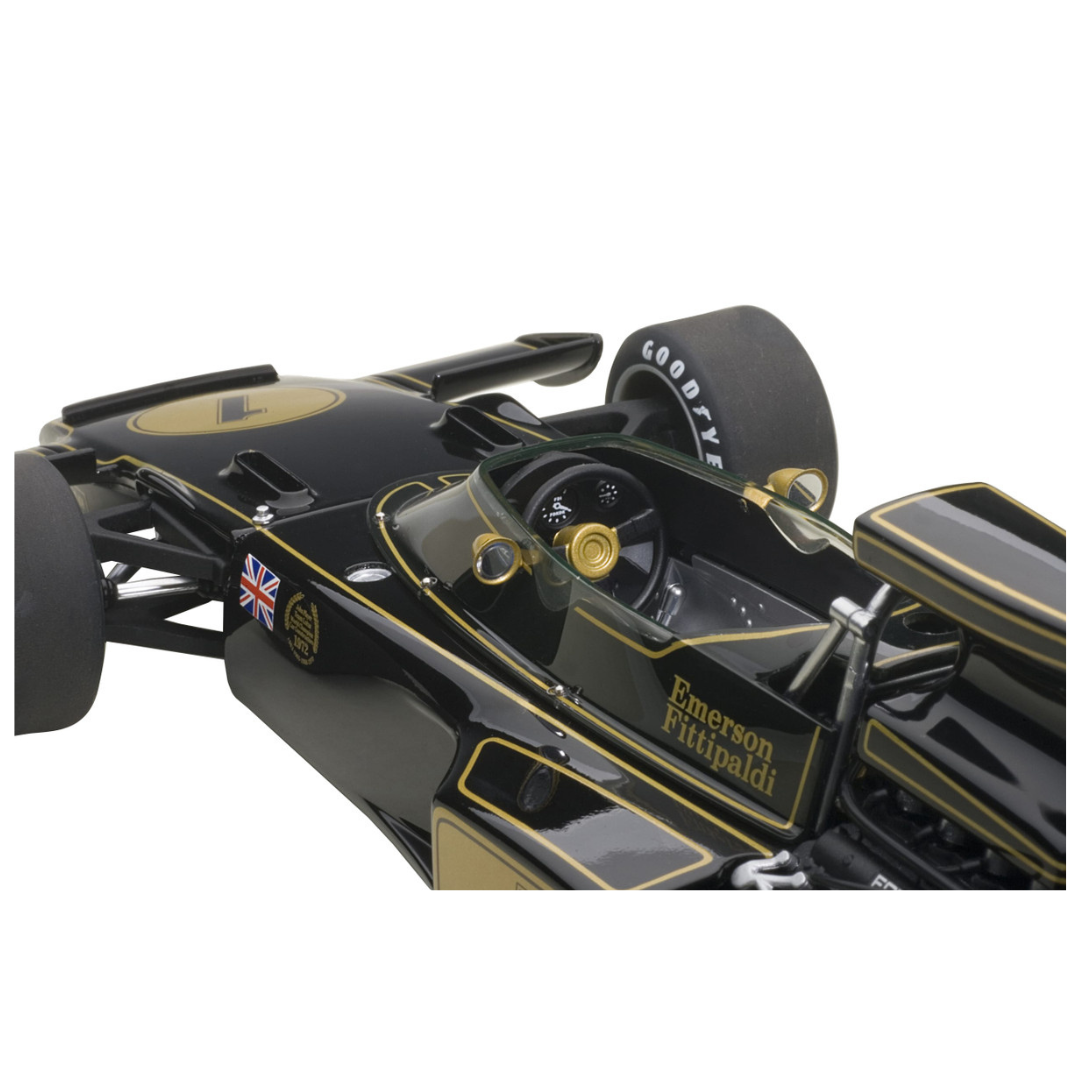 lotus-72e-1973-emerson-fittipaldi-1-1-18-model-car-by-autoart