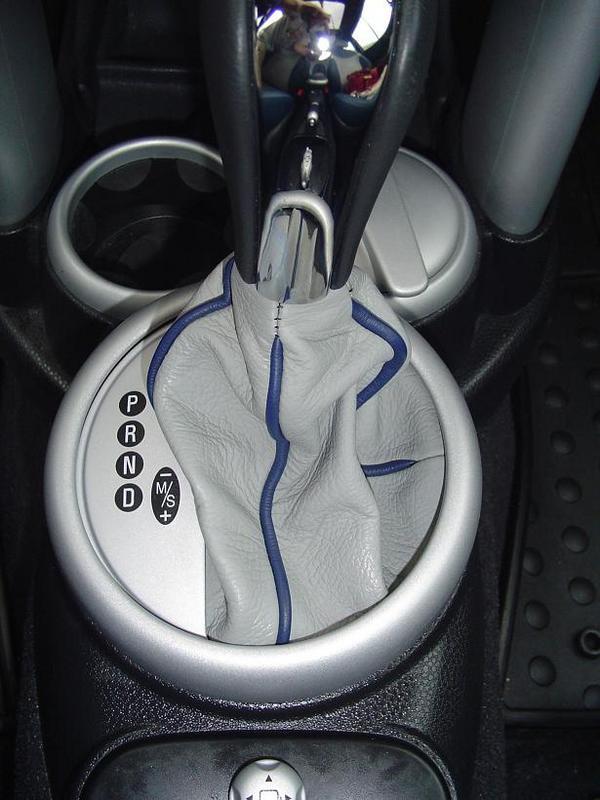 2001-06 MINI Cooper shift boot - automatic