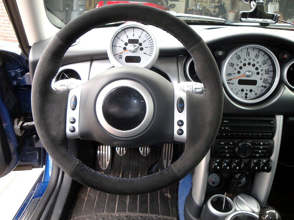 2001-06 MINI Cooper steering wheel cover - 2-spoke