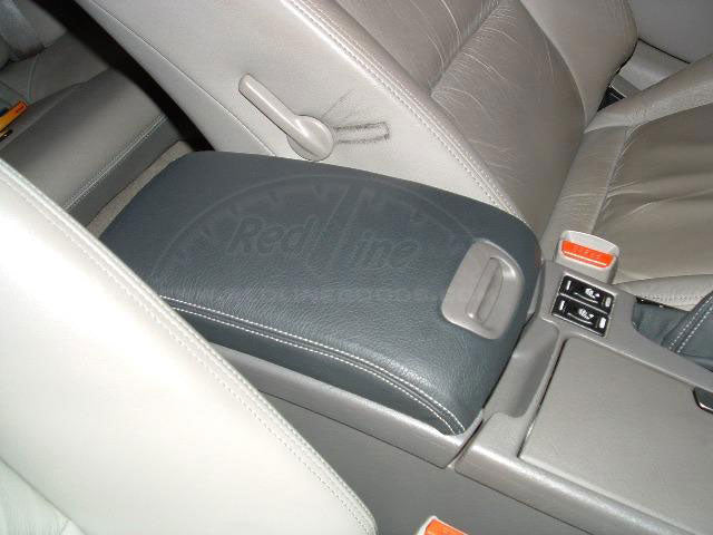 2000-01 Infiniti I30 armrest cover