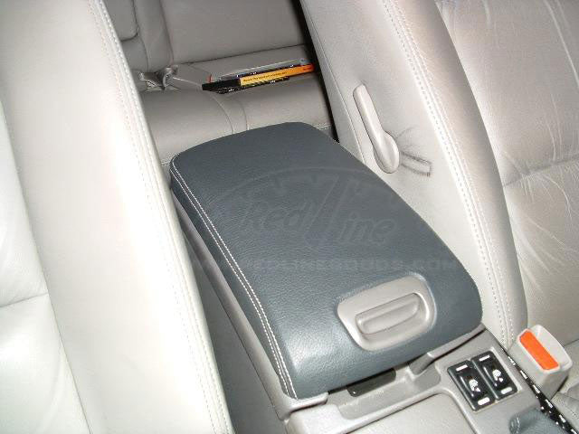 2002-03 Infiniti I35 armrest cover