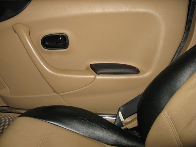 1998-05 Mazda Miata NB padded door armrest covers