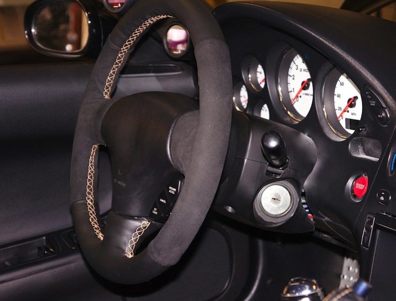 1993-02 Mazda RX7 steering wheel cover - version 2