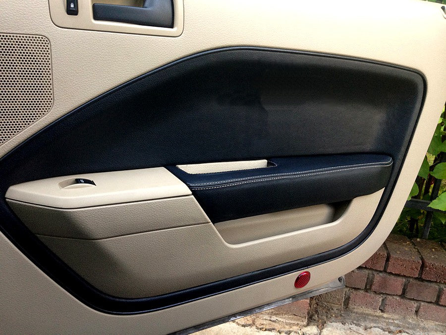 2005-09 Ford Mustang door armrest covers