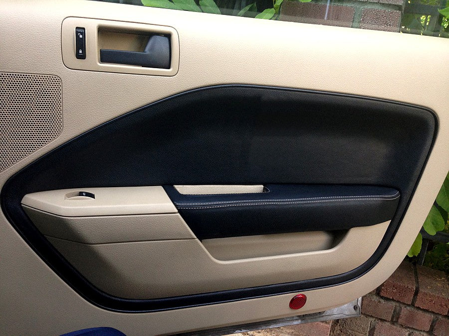 2005-09 Ford Mustang door armrest covers
