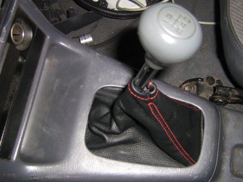 1995-97 Toyota Tercel shift boot