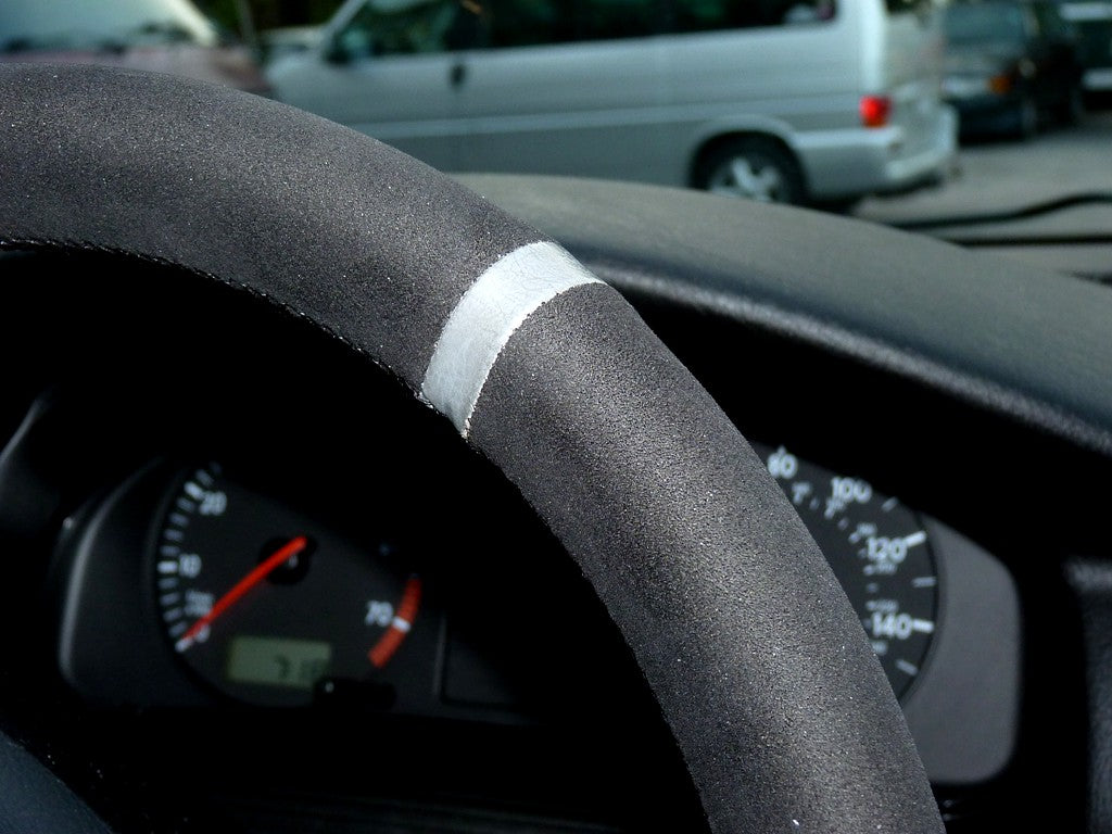 1997-03 Volkswagen Golf MK IV steering wheel cover - 4-spoke