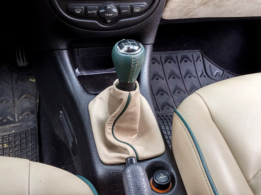 1998-10 Peugeot 206 shift knob cover