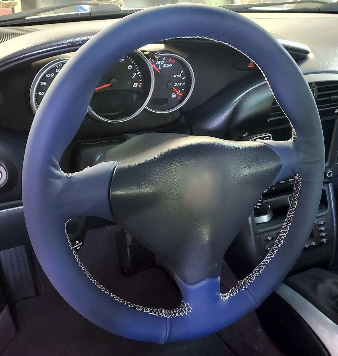 1998-04 Porsche 911 (996) steering wheel cover - 3-spoke
