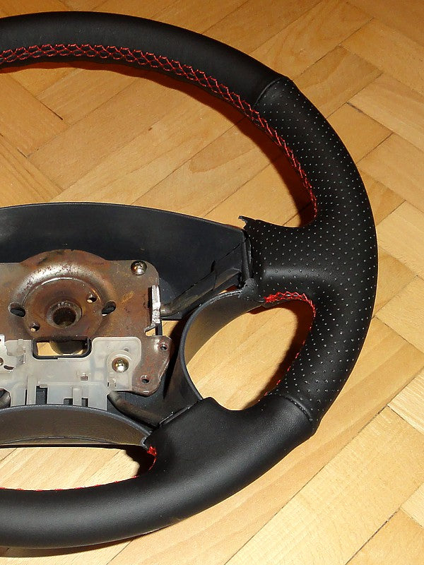 1997-01 Honda CR-V steering wheel cover