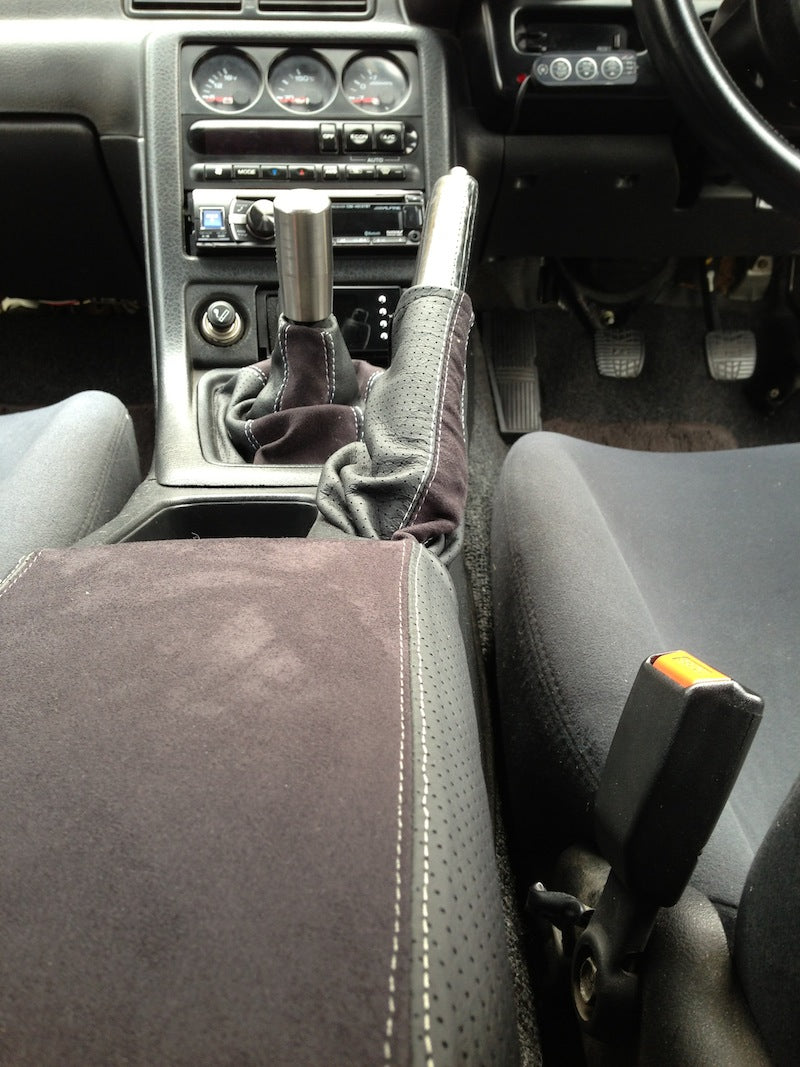 1989-93 Nissan Skyline R32 ebrake boot
