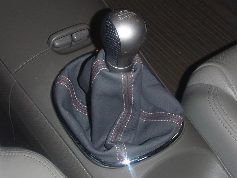 2002-06 Acura RSX shift boot