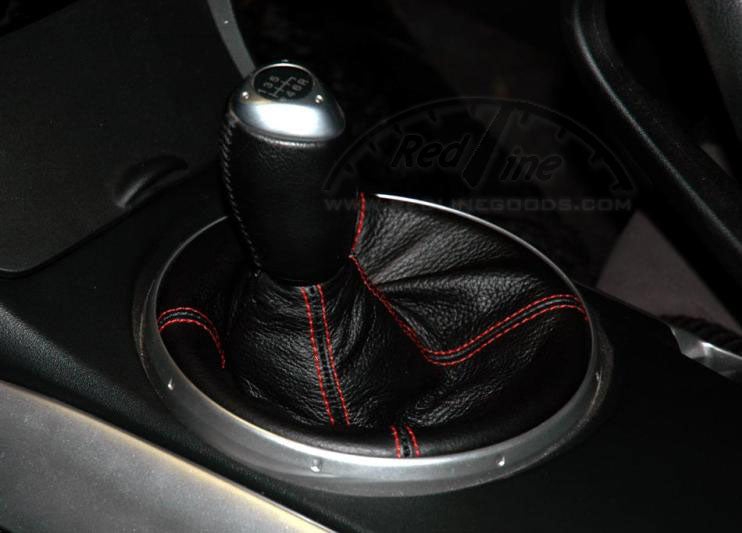 2003-12 Mazda RX8 shift boot