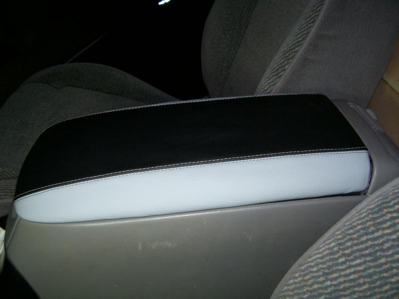 1995-01 Ford Ranger armrest cover