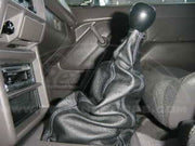 1991-95 Isuzu Amigo shift boot - 2WD