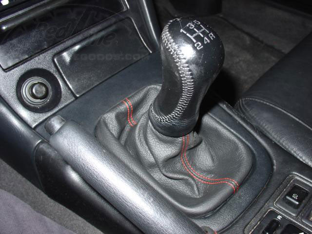 1995-99 Nissan 240SX shift boot