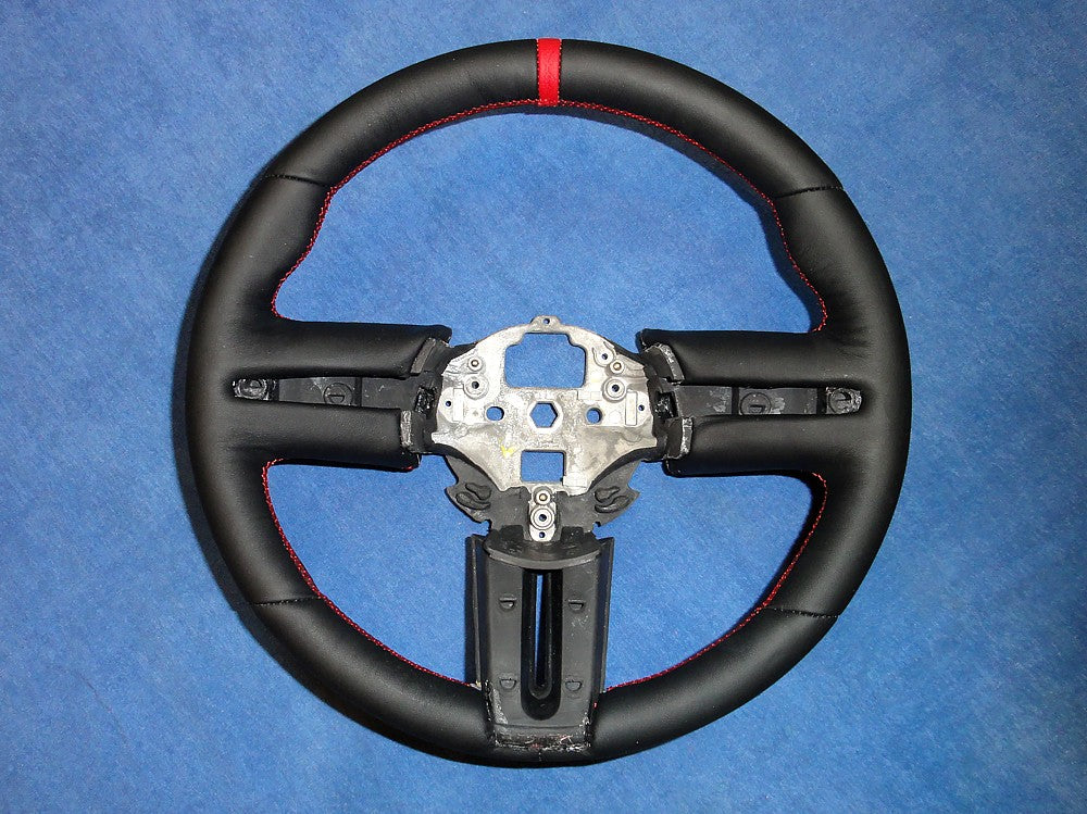 2005-09 Ford Mustang steering wheel cover - GT500