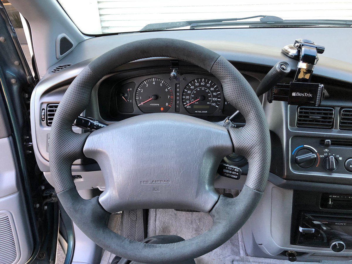1998-03 Toyota Solara steering wheel cover