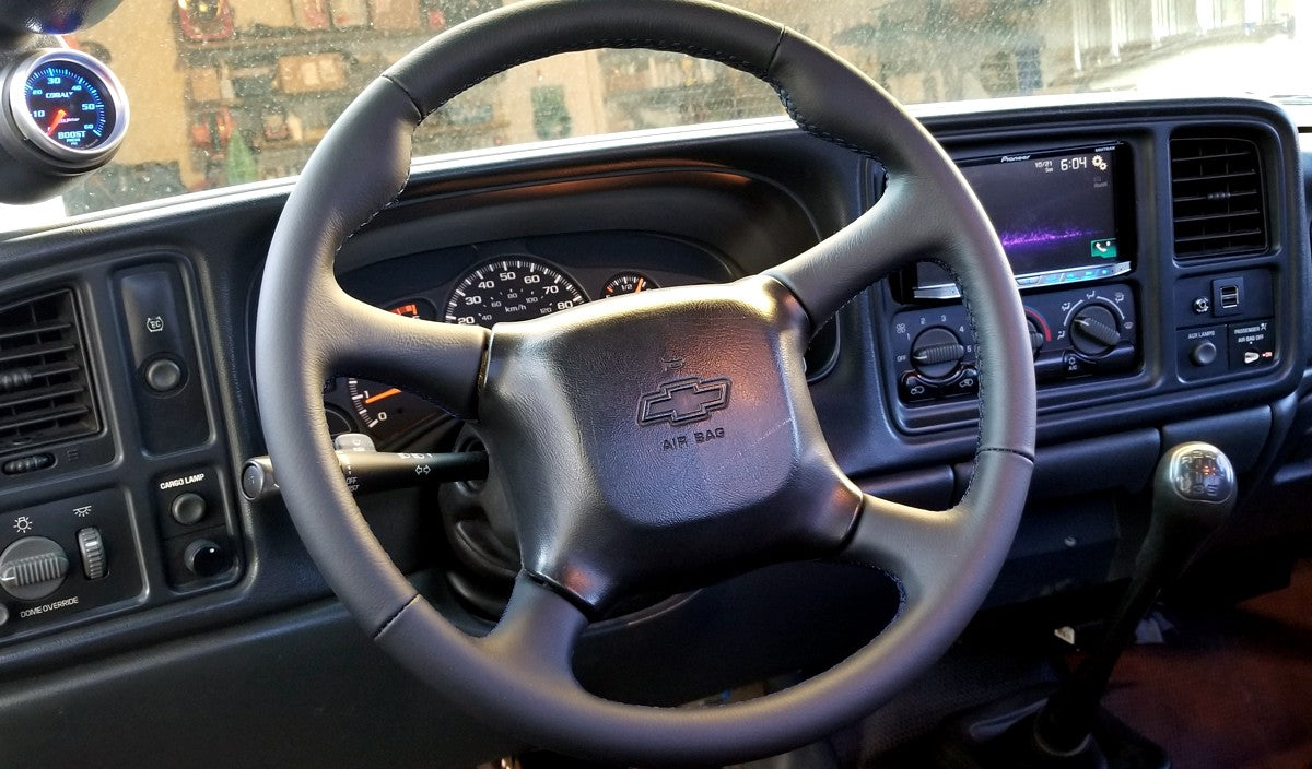 2001-06 Chevrolet Avalanche steering wheel cover