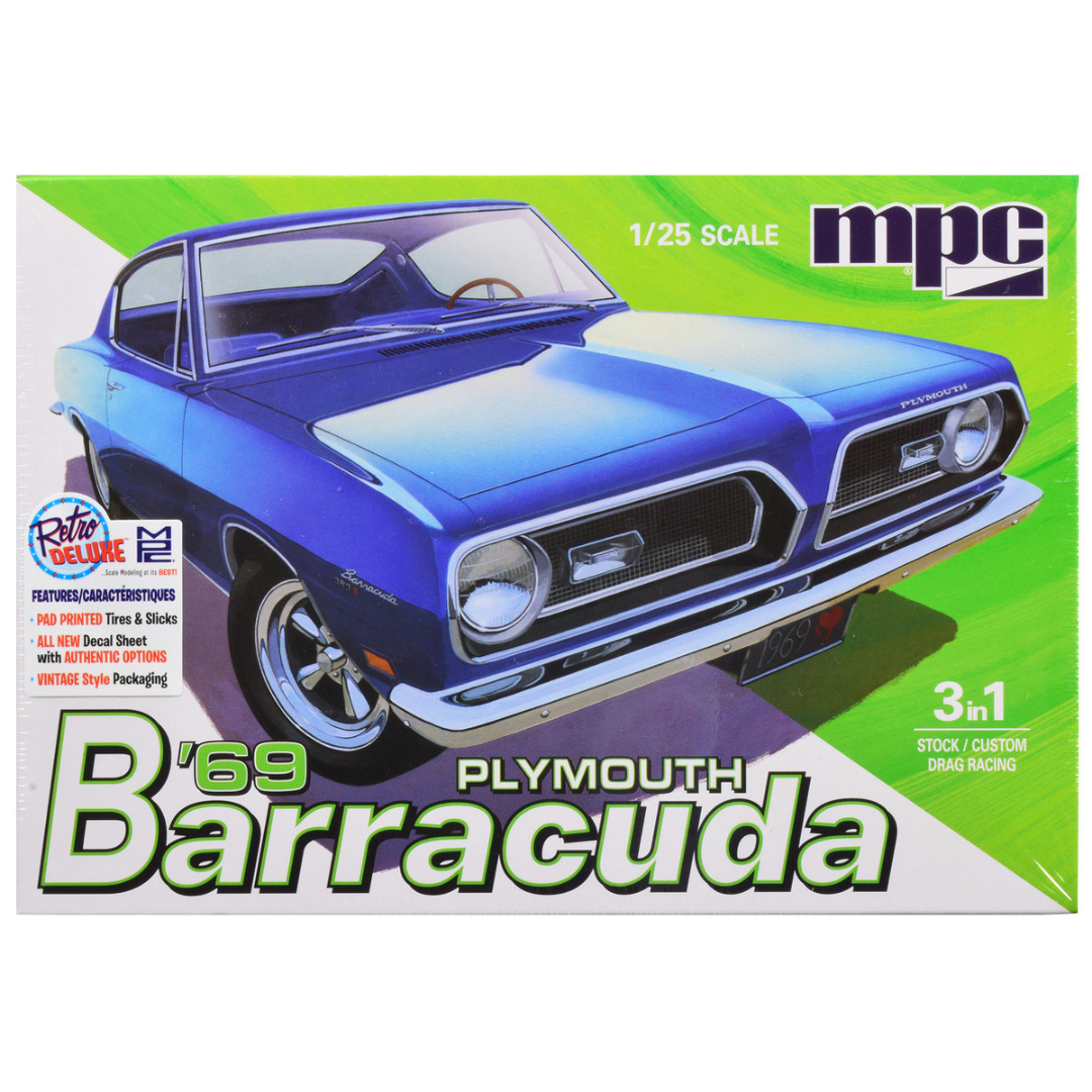 Skill 2 Model Kit 1969 Plymouth Barracuda 3-in-1 Kit 1/25 Scale Model