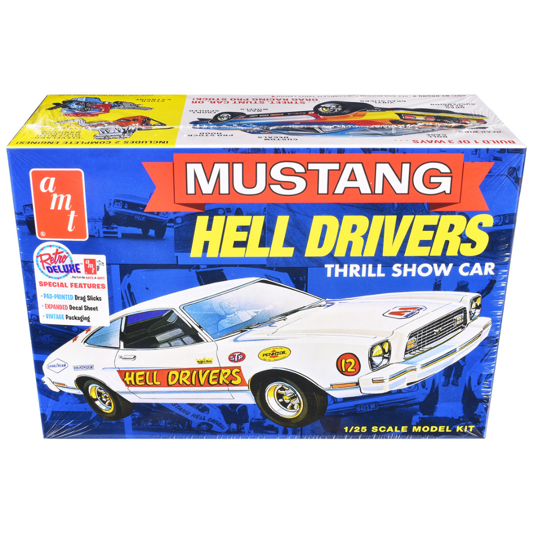 Skill 2 Model Kit 1977 Ford Mustang "Hell Drivers" Thrill Show Car 1/25 Scale Model