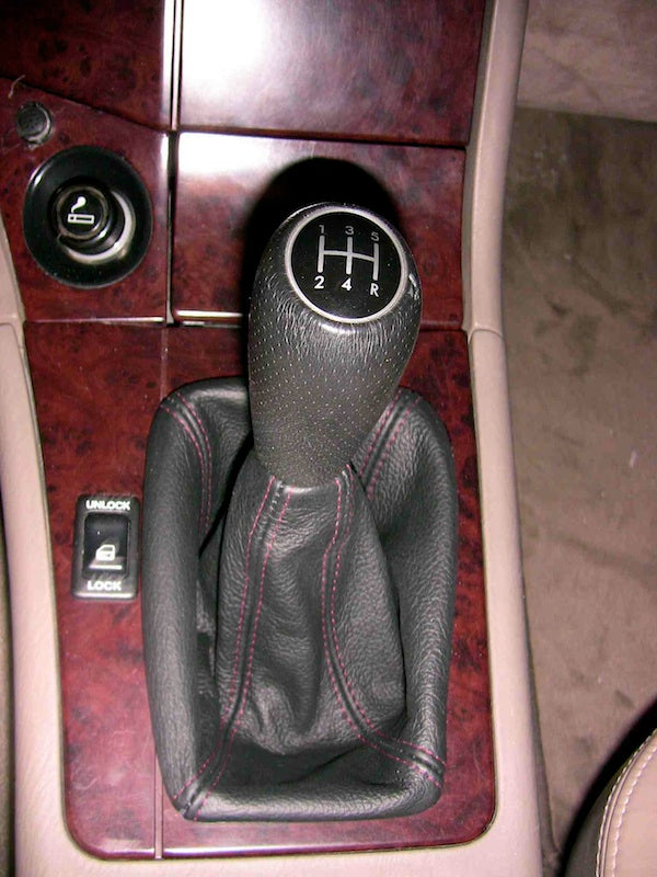 1992-97 Subaru SVX shift boot