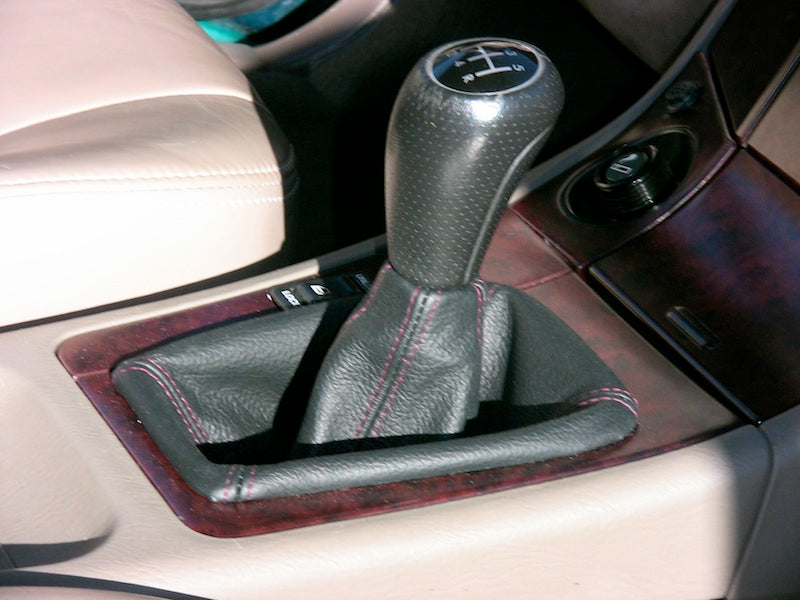 1992-97 Subaru SVX shift boot