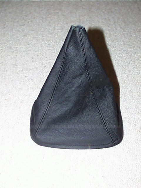 1981-85 Toyota Celica shift boot