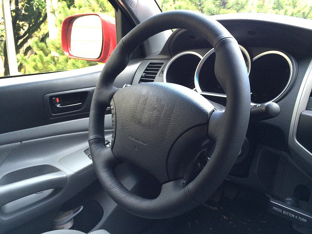 2001-07 Toyota Highlander steering wheel cover