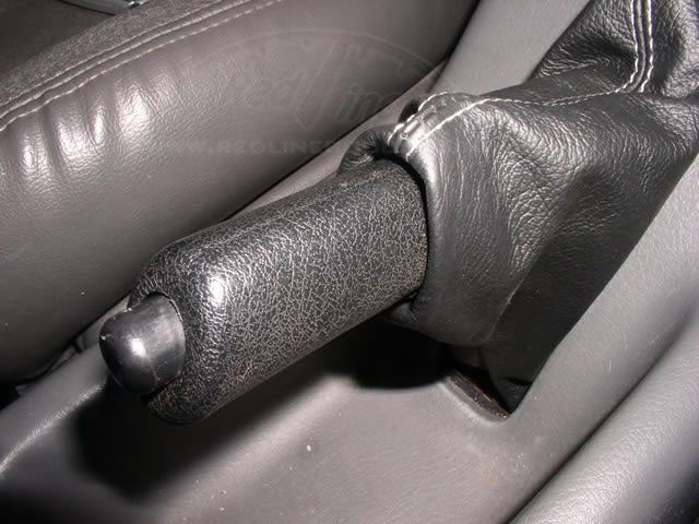 1993-97 Nissan Altima ebrake boot
