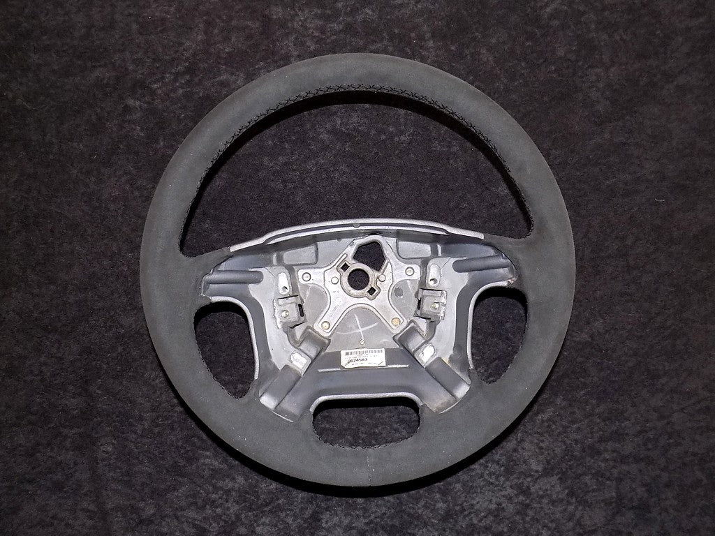 2001-07 Volvo XC70 steering wheel cover - 4-spoke