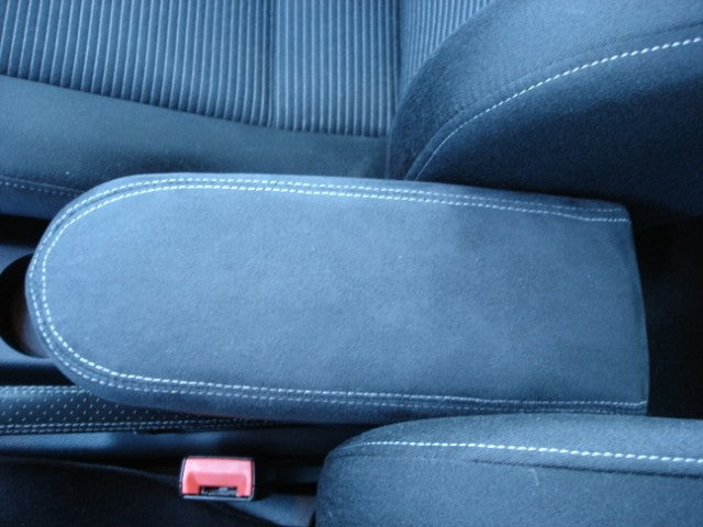 2000-06 Volkswagen Jetta MK IV armrest cover