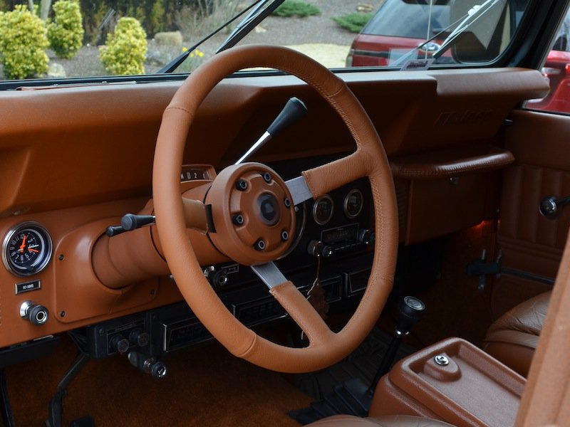 1976-86 Jeep CJ-7 steering wheel cover - version 2