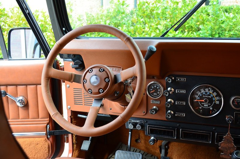 1976-86 Jeep CJ-7 steering wheel cover - version 2