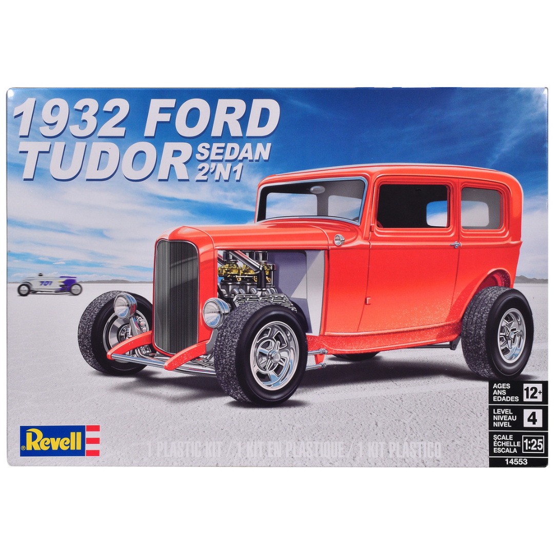 Level 4 Model Kit 1932 Ford Tudor Sedan 2-in-1 Kit 1/25 Scale Model