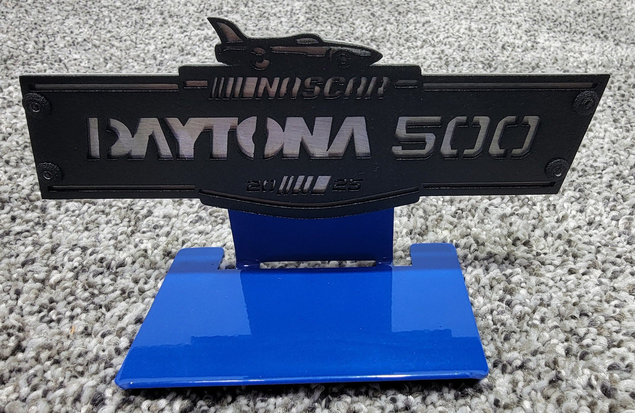 Nascar Daytona 500 Magnet and Diecast Display